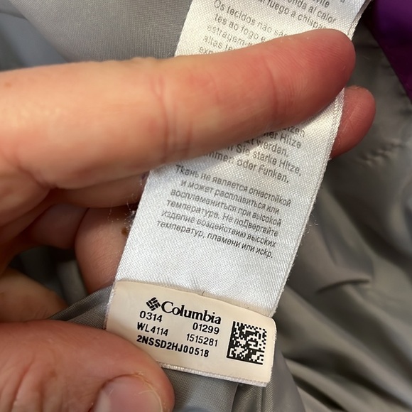 Vintage Columbia Purple Hooded Down Filled Women’s Winter Puffer Ski Jacket - Picture 4 of 11